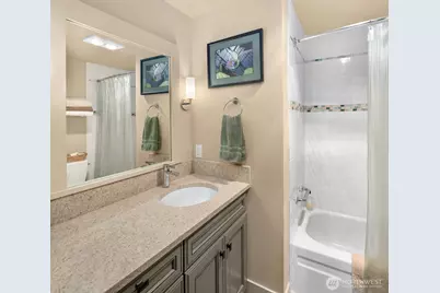 5818 NE 70th Street #A411, Seattle, WA 98115 - Photo 17