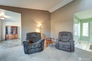 8709 15th St NE, Lake Stevens, WA 98258 - Photo 3