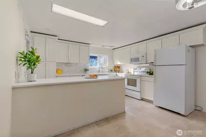 11533 Fleetwood Court SE, Olympia, WA 98513 - Photo 9