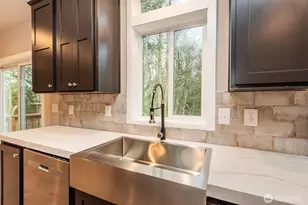 211 S Barr Rd, Port Angeles, WA 98362 - Photo 17