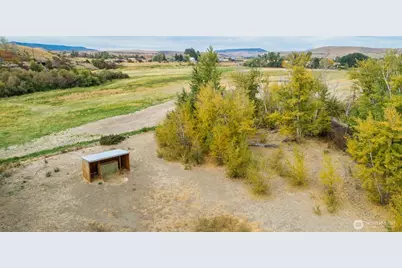 11761 Thorp Highway N, Thorp, WA 98946 - Photo 39