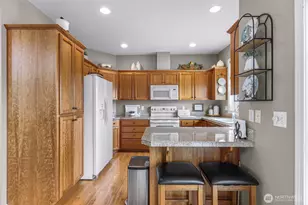 1725 Harrison, Lynden, WA 98264 - Photo 13