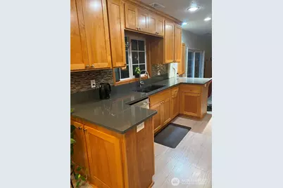 1410 Graham Drive, Kelso, WA 98626 - Photo 7