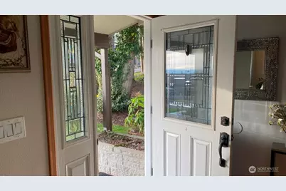 1410 Graham Drive, Kelso, WA 98626 - Photo 3