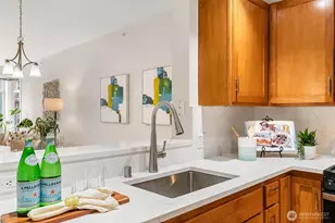 2607 Western Ave, Seattle, WA 98121 - Photo 7