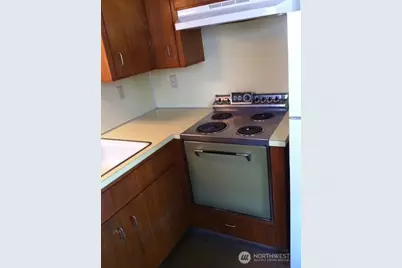 2311 Yale Avenue E, Seattle, WA 98102 - Photo 9