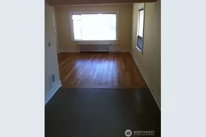 2311 Yale Avenue E, Seattle, WA 98102 - Photo 5