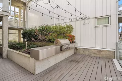 501 Roy Street #T308, Seattle, WA 98109 - Photo 27