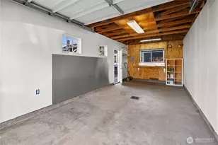 532 N 72nd St, Seattle, WA 98103 - Photo 29