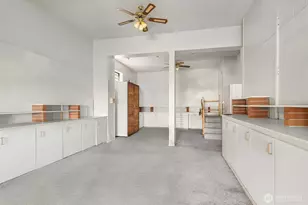 3606 W Commodore Way, Seattle, WA 98199 - Photo 23