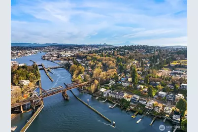 3606 W Commodore Way, Seattle, WA 98199 - Photo 33