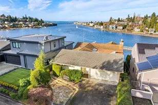 3606 W Commodore Way, Seattle, WA 98199 - Photo 3