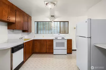 3606 W Commodore Way, Seattle, WA 98199 - Photo 25