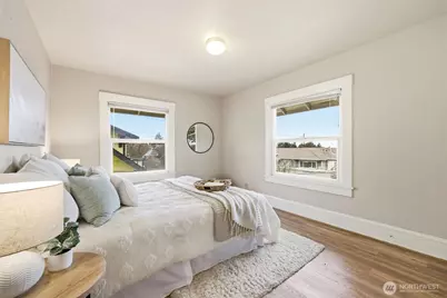 209 W McGraw Street, Seattle, WA 98119 - Photo 15