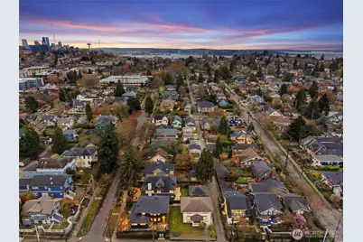 209 W McGraw Street, Seattle, WA 98119 - Photo 27