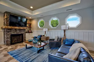 1350 W Woodin Ave, Chelan, WA 98816 - Photo 7