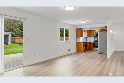 5909 Glenwood Avenue, Everett, WA 98203 - Photo 13