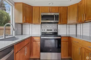 5909 Glenwood Ave, Everett, WA 98203 - Photo 17