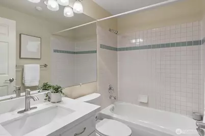 10909 Avondale Road NE #R170, Redmond, WA 98052 - Photo 35