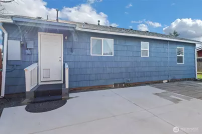 637 Elizabeth Street, Sumner, WA 98390 - Photo 19