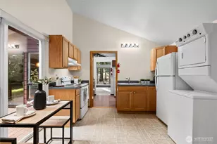 103 Windward Dr, Bellingham, WA 98229 - Photo 17