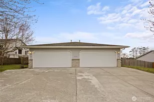 6716 64th Pl NE, Marysville, WA 98270 - Photo 1