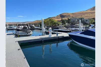 1350 W Woodin Ave #C18, Chelan, WA 98816 - Photo 3