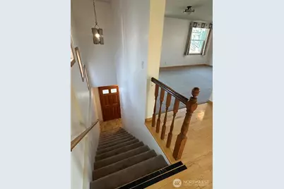 234 21st Avenue E, Seattle, WA 98112 - Photo 23