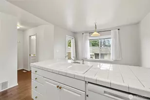 8823 Holly Dr, Everett, WA 98208 - Photo 13