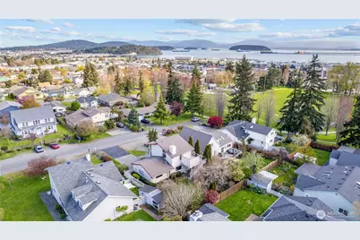1211 31st Street, Anacortes, WA 98221 - Photo 35