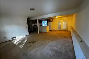 724 N 137th St, Seattle, WA 98133 - Photo 5