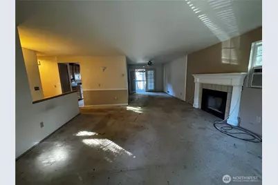 724 N 137th Street, Seattle, WA 98133 - Photo 5