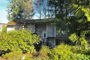 724 N 137th St, Seattle, WA 98133 - Photo 3