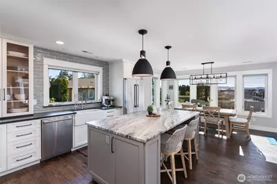 2251 Mariner Beach Drive, Oak Harbor, WA 98277 - Photo 11