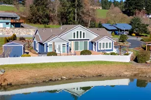 2251 Mariner Beach Dr, Oak Harbor, WA 98277 - Photo 33