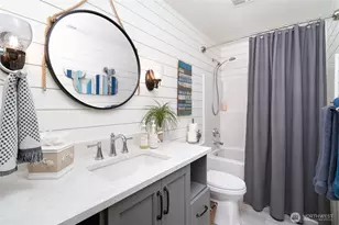 2251 Mariner Beach Dr, Oak Harbor, WA 98277 - Photo 21