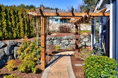 2251 Mariner Beach Drive, Oak Harbor, WA 98277 - Photo 31