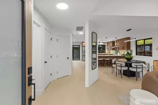 12562 17th Ave NE, Seattle, WA 98125 - Photo 3