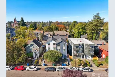 5259 Brooklyn Avenue NE, Seattle, WA 98105 - Photo 1