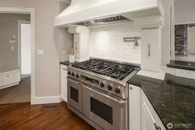 21219 SE 39th Street, Sammamish, WA 98075 - Photo 17