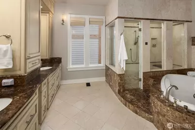 21219 SE 39th Street, Sammamish, WA 98075 - Photo 23