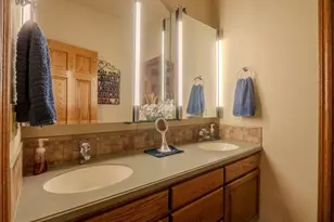 1050 Lewandowski Rd, Sunnyside, WA 98944 - Photo 39