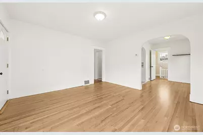 2112 S Ash Street, Tacoma, WA 98405 - Photo 9