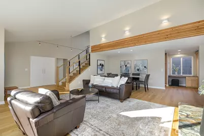 6001 60th Avenue NE, Seattle, WA 98115 - Photo 5