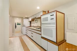 6001 60th Ave NE, Seattle, WA 98115 - Photo 29