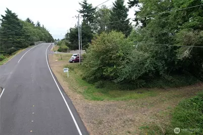 991 Mount Olympus Avenue SE, Ocean Shores, WA 98569 - Photo 13