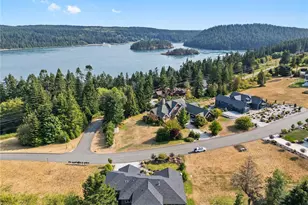 15672 N Deception Shores Dr, Anacortes, WA 98221 - Photo 3