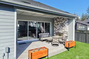 23589 SE Logan St, Black Diamond, WA 98010 - Photo 17