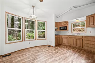 61 N Cresthill Way, Hoodsport, WA 98548 - Photo 27