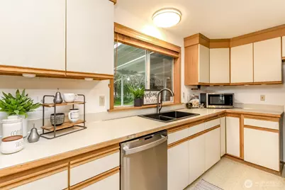 1807 157th Street Ct E, Tacoma, WA 98445 - Photo 13